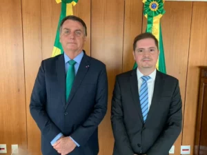 Bolsonaro edita decreto para facilitar que governo adote medidas com impacto eleitoral, POR Por Daniel Gullino e Manoel Ventura/O Globo