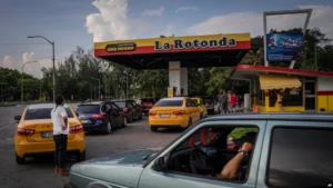 Capital cubana anuncia apagões e cancela carnaval à medida que a crise se aprofunda; VOA