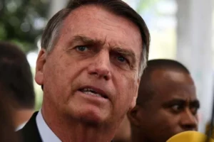 Bolsonaro sobre pautas ideológicas: 