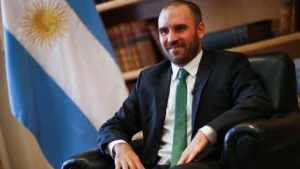 Argentina: Fernández vive 48h de decisões cruciais após renúncia de ministro da Economia; RFI