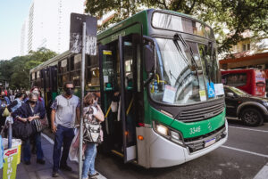 Porto Alegre: Prefeitura amplia viagens para Zona Leste e reforça linha Campus Agronomia