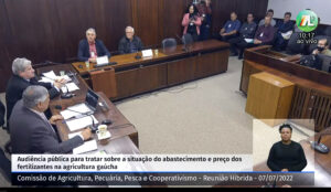 RS: Audiência pública debate a situação do abastecimento e preço dos fertilizantes na agricultura gaúcha