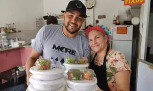Internautas ajudam desempregada que não conseguiu vender marmitex em BH, por Cler Santos/Estado de Minas