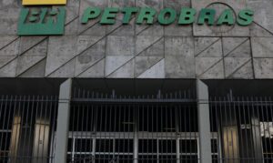 Petrobras atinge lucro líquido de R$ 54,3 bilhões no trimestre