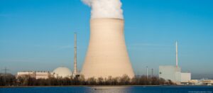 Alemanha debate estender funcionamento de usinas nucleares; Deutsche Welle