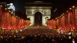 Paris apaga luzes de monumentos para economizar energia; da RFI