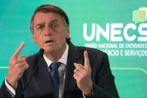 Bolsonaro afirma que tentaram ligá-lo a crime: “Narrativa mentirosa”, por Júlia Portela/Metrópoles