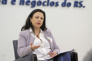 Candidata do PSTU ao Senado do RS, Fabiana Sanguiné defende isenção aos pequenos produtores rurais, por Caren Mello/Jornal do Comércio