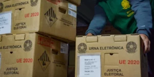 Urnas eletrônicas começam a ser distribuídas em Porto Alegre/Correio do Povo