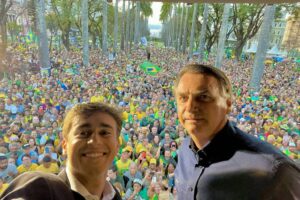 Grupo de puxadores de voto para a Câmara encolhe 78% e se resume a 4 deputados, por Thiago Fonseca e Ranier Bragon/Folha de São Paulo