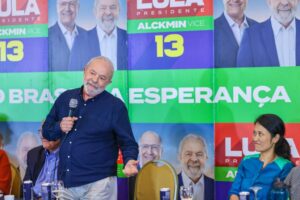 Pressionado a falar do fiscal, Lula quer ‘empacotar’ medidas econômicas para a TV, por Fábio Zambelli/JOTA