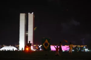 Apoiadores de Bolsonaro e Lula ficarão separados por 1,5 km em Brasília no domingo, por Isadora Teixeira/Metrópoles