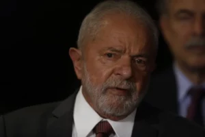 Lula no Egito: Fretamento de aeronave custaria no mínimo R$ 1 milhão, por Malu Gaspar e Rafael Moraes Moura/O Globo