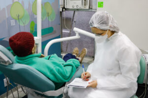Porto Alegre amplia oferta de próteses dentárias em 187% a partir de novembro