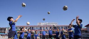 Como a China quer se tornar um dos gigantes do futebol, da Deutsche Welle