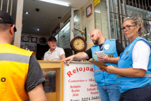 Porto Alegre: Prefeitura realiza mais de 1,7 mil abordagens em ação educativa no Centro Histórico