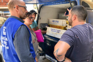 Porto Alegre: Prefeitura apreende 300 quilos de pescados no entorno do Mercado Público