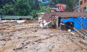 Centro de monitoramento emitiu alertas três dias antes dos temporais