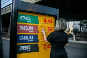 Na Região Sul preço do litro do etanol aumenta 1,24% e gasolina fica estável, aponta Edenred Ticket Log