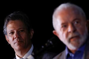 PT ataca propostas de Haddad para os combustíveis, Lula silencia e ministro pode sofrer 3ª derrota, por Julia Affonso e Weslley Galzo/O Estado de São Paulo