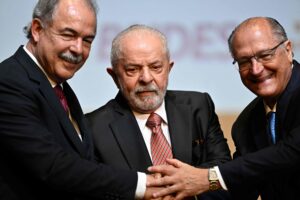 Lula insiste na narrativa do ‘nós contra eles’ e diz que atos golpistas foram ‘revolta dos ricos’, por Denise Luna, Gabriel Vasconcelos , Rayanderson Guerra e Vinicius Neder/O Estado de São Paulo