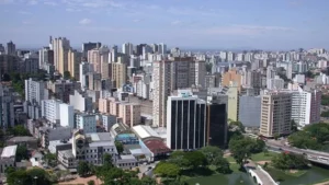 Porto Alegre tem melhor ambiente de negócios, por Gabriel Benevides/Poder 360