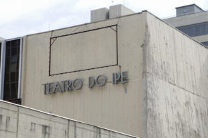 Precisando de obras e modernização, teatro do IPE pode reabrir em 2024, por Bárbara Lima/Jornal do Comércio