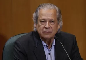 Zé Dirceu é internado e passa por cirurgia na cabeça; Revista Oeste