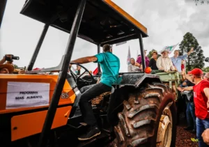 Esvaziamento de Ministério da Agricultura e acenos ao MST geram atritos entre Lula e o agronegócio, por Bruno Góes, Jenniffer Gularte e Sérgio Roxo /O Globo