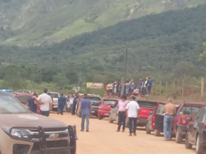 Fazendeiros ‘ocupam’ invasão do MST para retirar sem-terra na Bahia, por José Maria Tomazela/O Estado de São Paulo