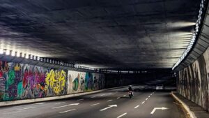 Porto Alegre: Concluída a modernização das luminárias do Túnel da Conceição