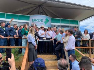 BRDE e Cotrijal celebram contratação de R$ 20 milhões para projeto de energia solar