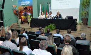 Comissão de Assuntos Jurídicos leva seminário a Expodireto