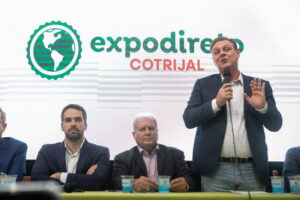 Na Expodireto Cotrijal, ministro defende acesso à terra a agricultores, por Claudio Medaglia/Jornal do Comércio