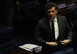 Posicionamento de Moro sobre relação com desembargador causa climão no TRF-4, por Bela Megale/O Globo