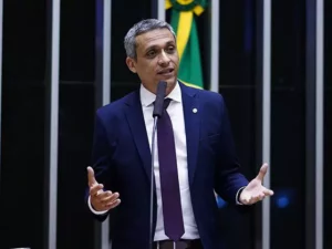 Deputado propõe CPI da Censura para investigar decisões do STF, por Cláudio Humberto/Diário do Poder