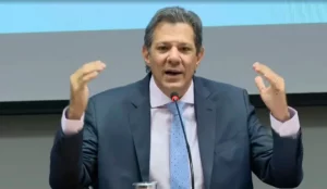 Governo avalia tributar até 500 empresas com ‘superlucros’, diz Haddad, por Renan Monteiro/O Globo