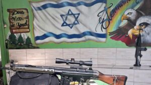 'Narcopentecostalismo': traficantes evangélicos usam religião na briga por territórios no Rio, da BBC