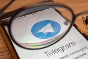 Crise com Telegram e Google acirra embate de Poderes com big techs, por Augusto Tenório, Manoela Alcântara, Thalys Alcântara, Bernardo Lima e Sandy Mendes