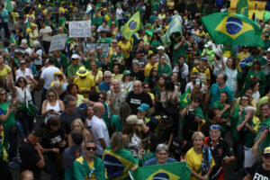 Ato marca protesto contra o PL das Fake News em Porto Alegre, por Diego Nuñez/Jornal do Comércio