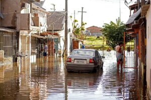 Maioria das capitais brasileiras não tem plano de enfrentamento às mudanças climáticas, por João Guilherme Bieber/Folha de São Paulo