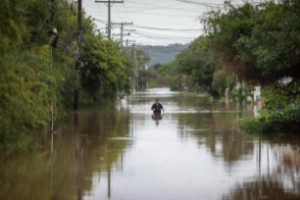 Porto Alegre: Defesa Civil alerta para possibilidade de deslizamentos em razão do retorno da chuva