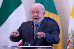 Lula: taxa de juros é irracional e Campos Neto joga contra o País, por Felipe Frazão/O Estado de São Paulo