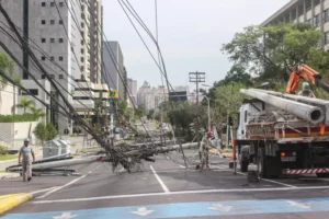 Porto Alegre: Câmara convoca CEEE Equatorial a prestar esclarecimentos sobre o fornecimento de energia