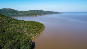 Parque de Itapuã completa 50 anos preservando belezas naturais e patrimônio histórico