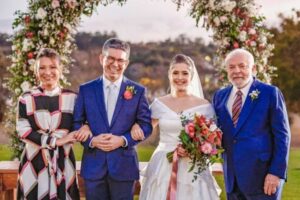 Lula e Janja compartilham cliques do casamento de Randolfe Rodrigues, por Ingrid Soares e Débora Oliveira/Correio Braziliense