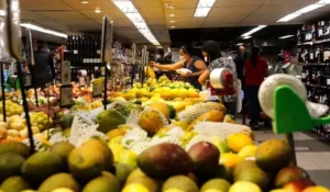 População rejeita aumento de impostos sobre alimentos e bebidas, diz pesquisa, por Juliana Pimentel/Diário do Poder