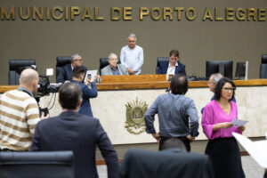 Porto Alegre: CPI da Smed fará visitas a escolas e depósitos da prefeitura