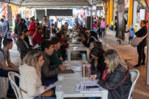 Canoas: Super Feirão de Empregos acontece no Calçadão nesta quarta-feira