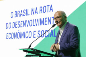 Estudos para baixar impostos da linha branca já começaram, diz Alckmin, por Nícolas Pasinato/Jornal do Comércio